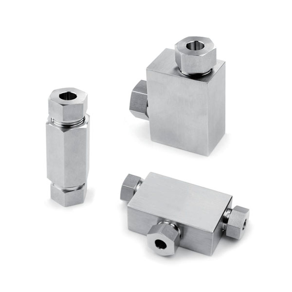 60系列高压锥面螺纹接头